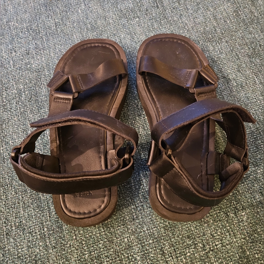 Abercrombie & Fitch Sporty Flatform Sandals